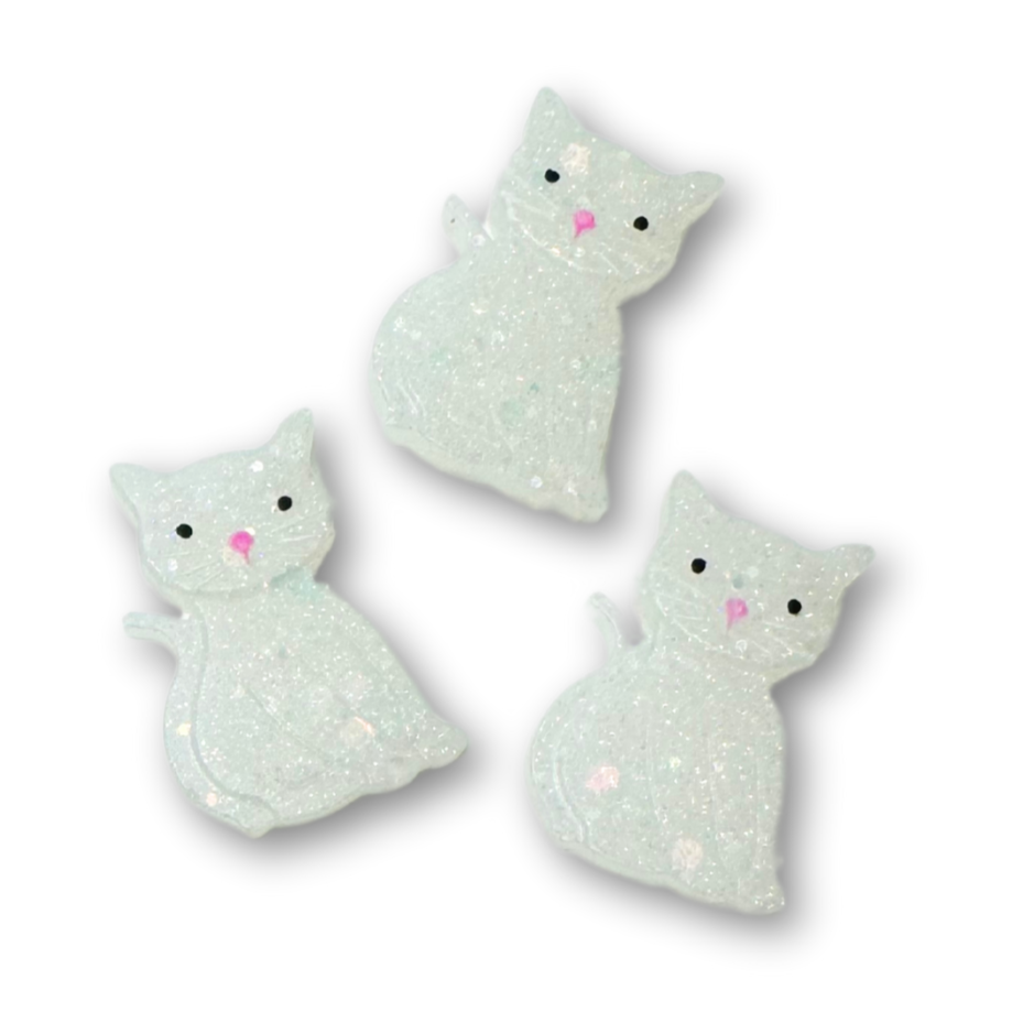 Kitty Cat | White